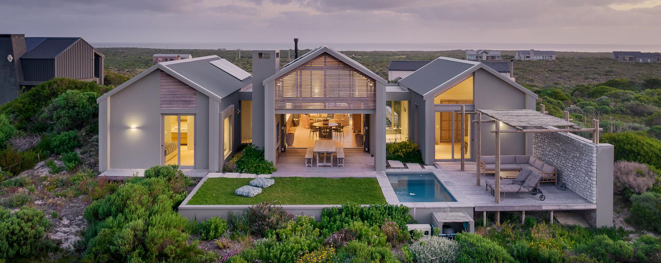 Romansbaai-beach-Estate-Gansbaai